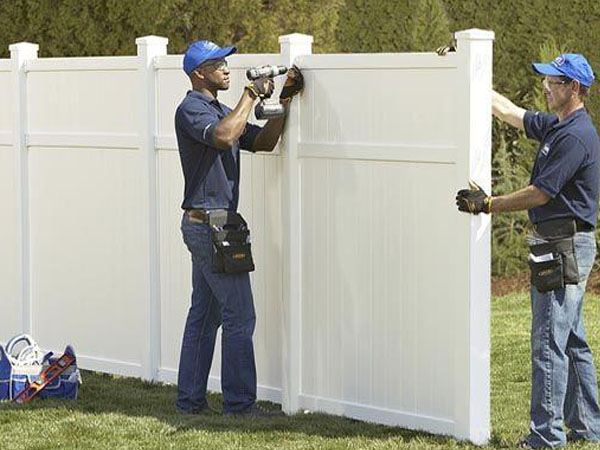 Vinyl fence installation